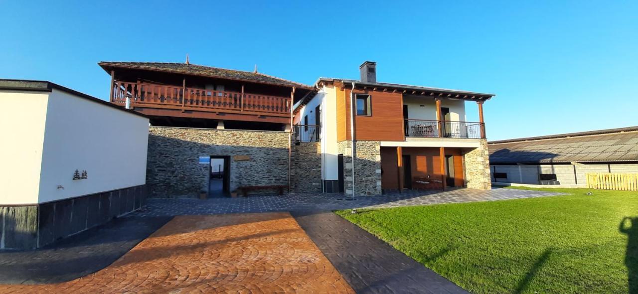 El Rato Apartamentos Rurales Navia Eksteriør bilde