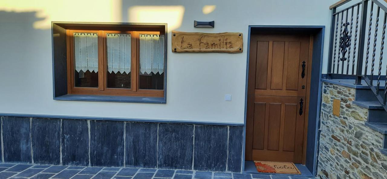 El Rato Apartamentos Rurales Navia Eksteriør bilde