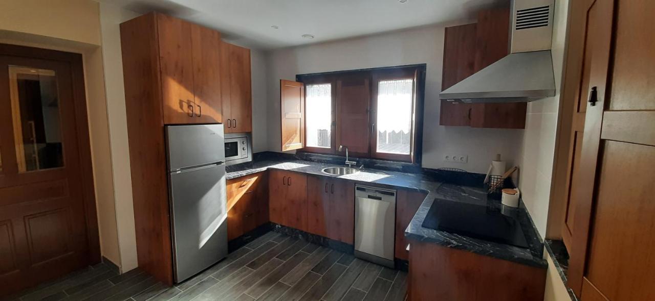 El Rato Apartamentos Rurales Navia Eksteriør bilde