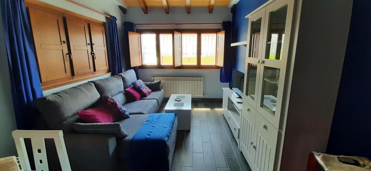 El Rato Apartamentos Rurales Navia Eksteriør bilde