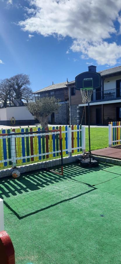 El Rato Apartamentos Rurales Navia Eksteriør bilde