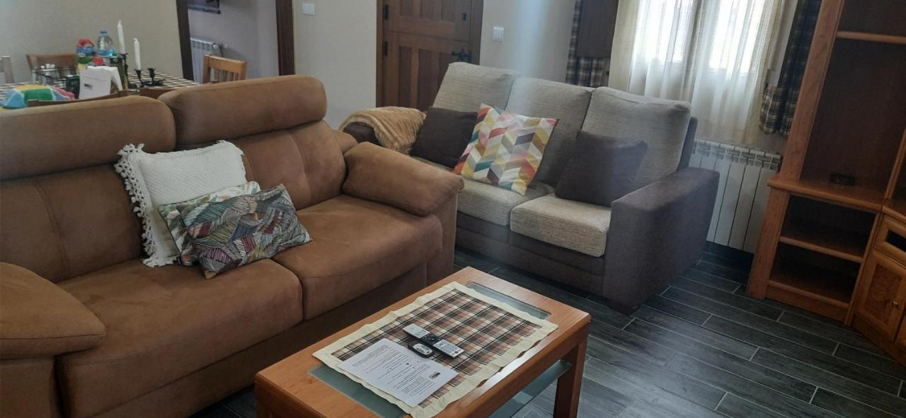 El Rato Apartamentos Rurales Navia Eksteriør bilde