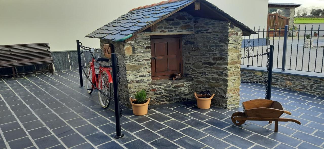El Rato Apartamentos Rurales Navia Eksteriør bilde