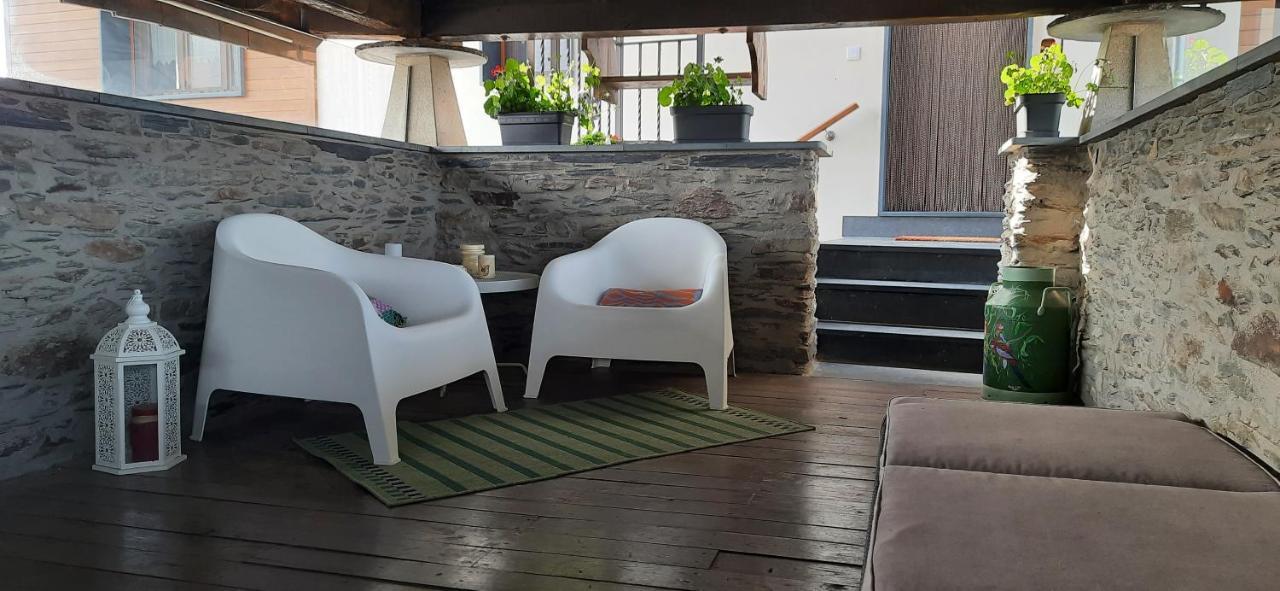El Rato Apartamentos Rurales Navia Eksteriør bilde